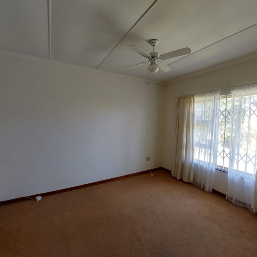 4 Bedroom Property for Sale in Kaffrarian Heights Eastern Cape